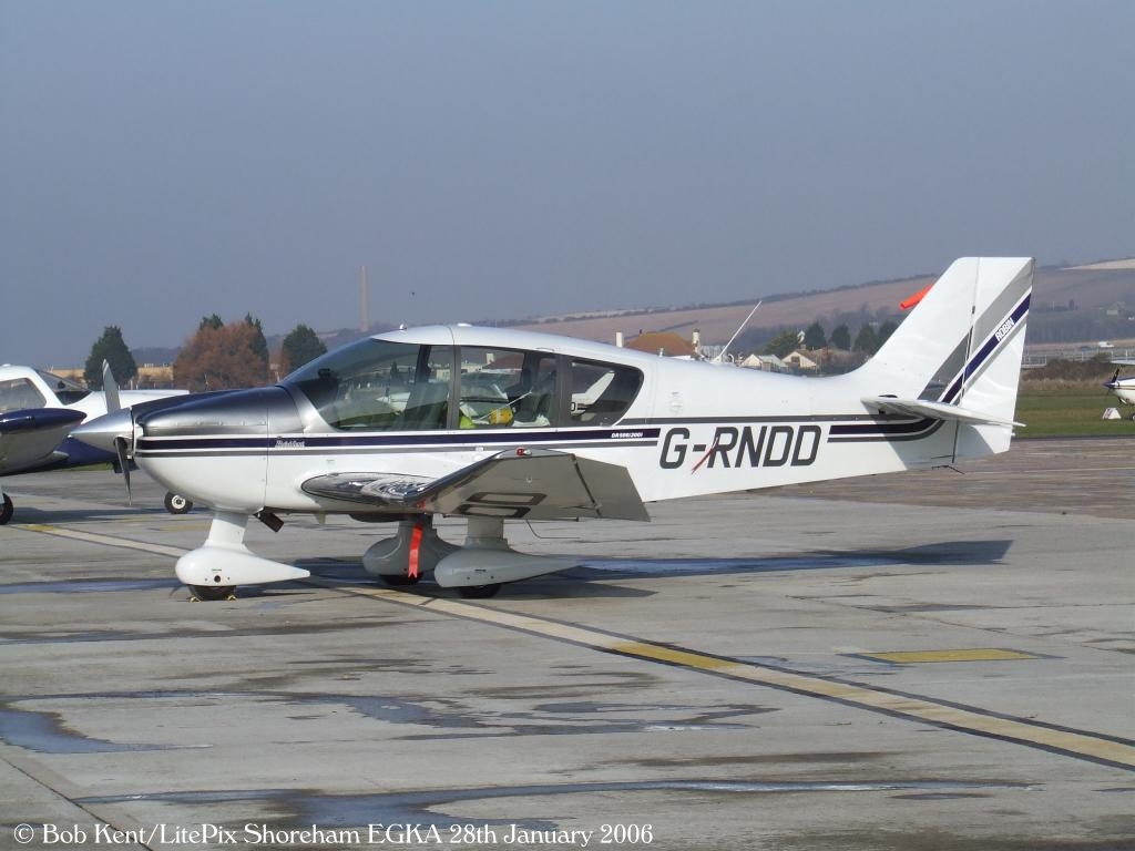 Robin DR 400-500 - G-RNDD