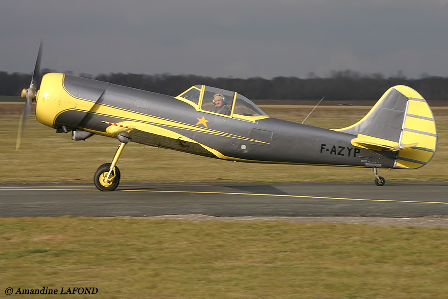 Yakovlev Yak-50 - F-AZYP