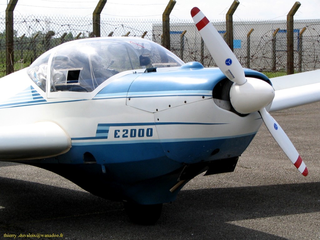 Scheibe SF 25 E Super Falke - F-CHCC