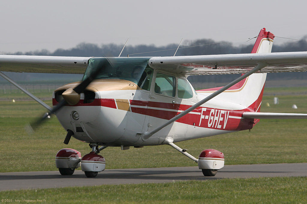 Cessna 172 - F-GHEV