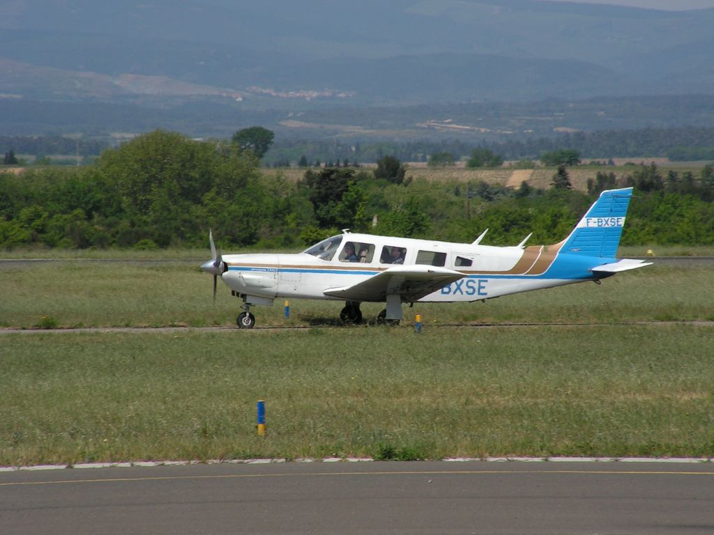 Piper PA-32 R-300 Lance - F-BXSE