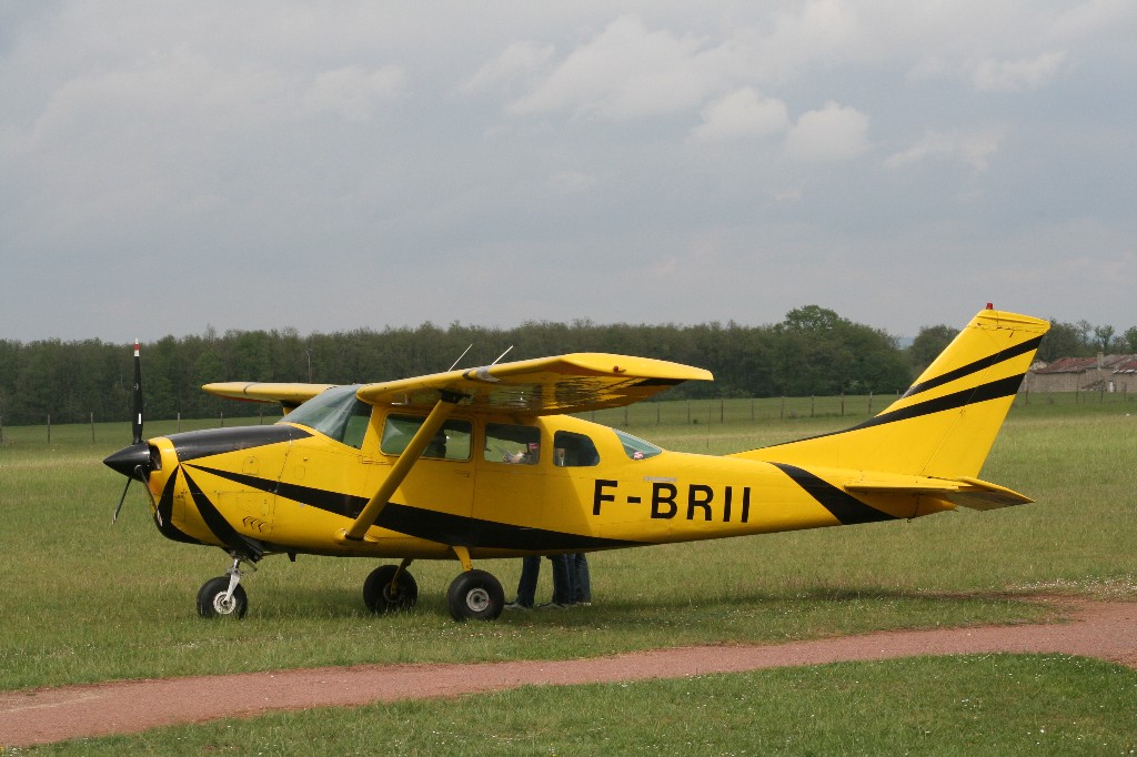 Cessna 206 - F-BRII