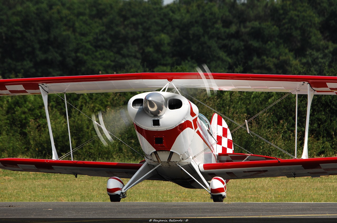 Pitts S-2A - F-GIIZ