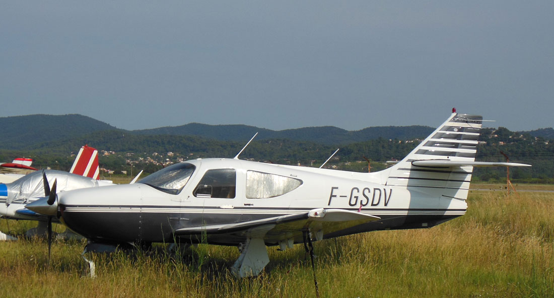 Rockwell Commander 114 - F-GSDV