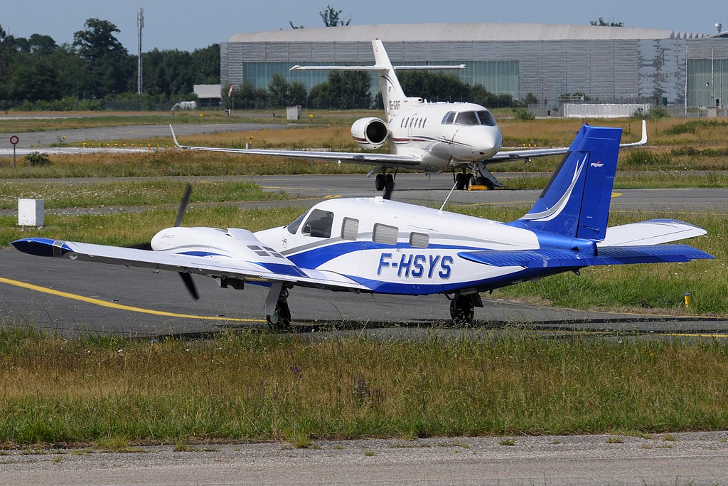 Piper PA-34-220T Seneca - F-HSYS