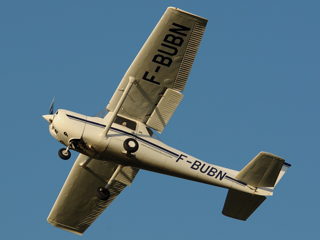 Cessna 150 - F-BUBN