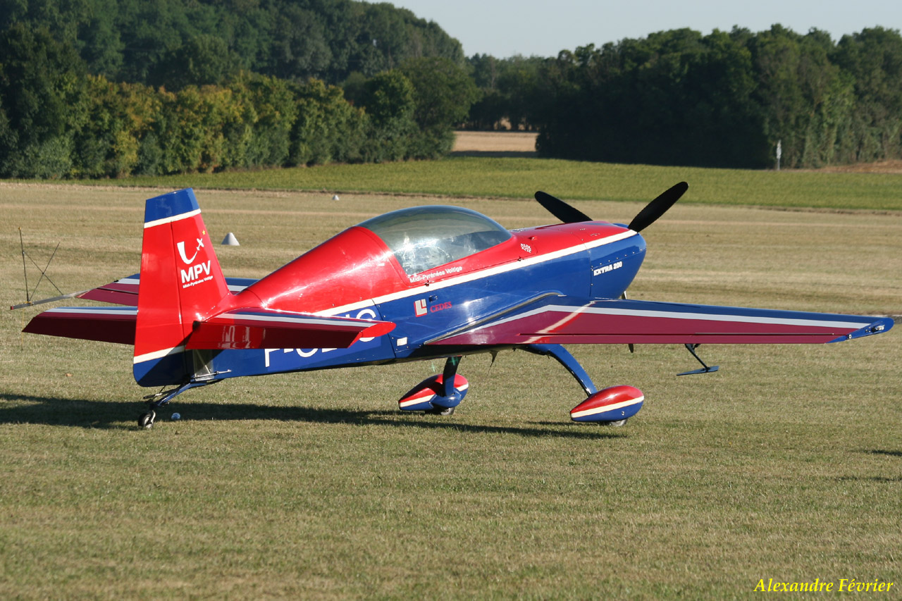 Extra 200 - F-GLJG