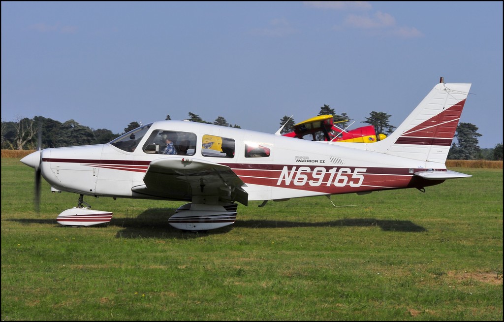 Piper PA-28-161 Warrior - N69165