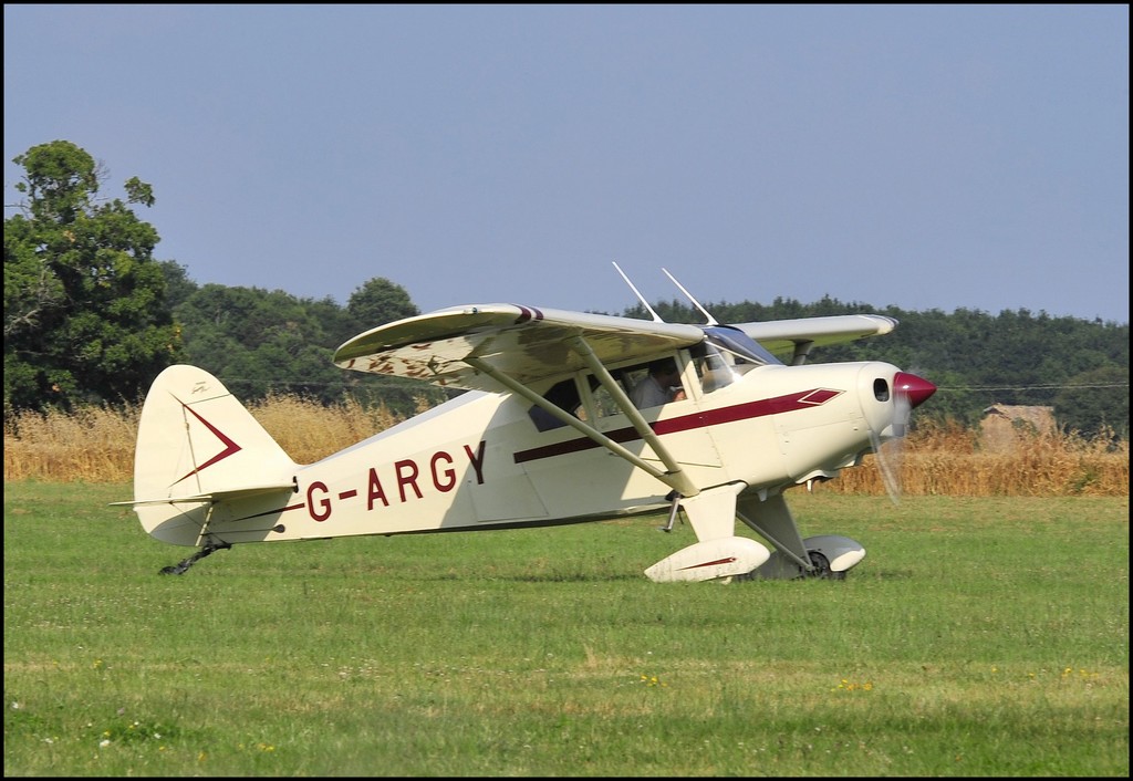 Piper PA-20/22 Super Pacer - G-ARGY