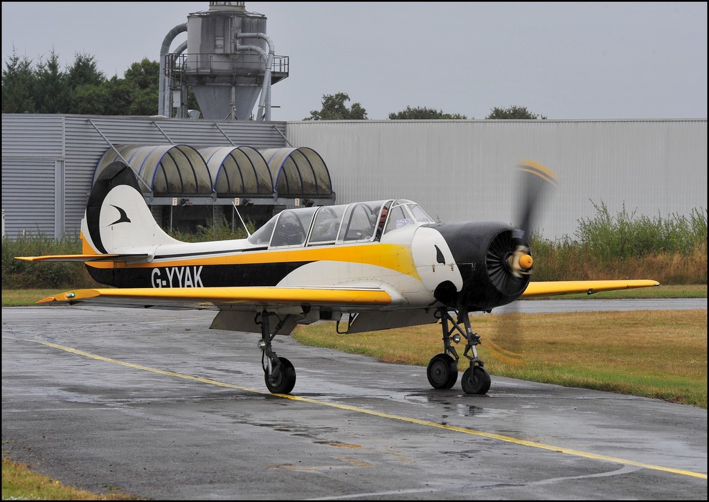 Yakovlev Yak-52 - G-YYAK