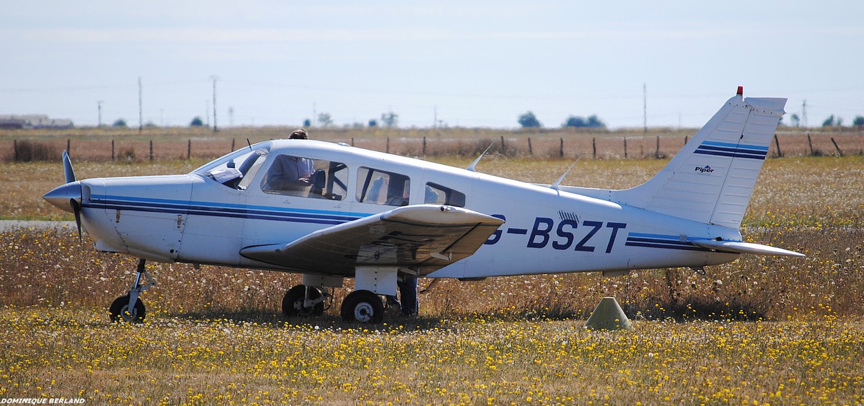 Piper PA-28-161 Warrior - G-BSZT