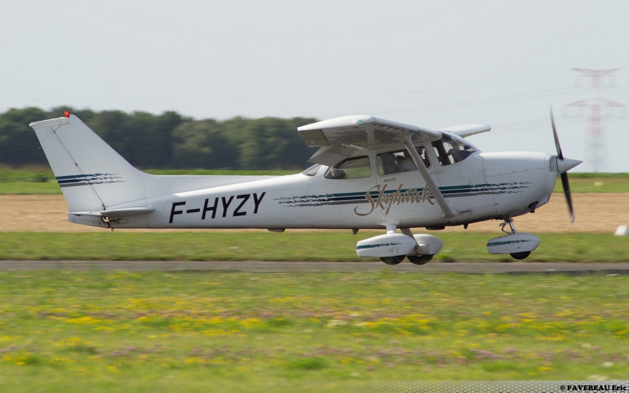 Cessna 172 - F-HYZY