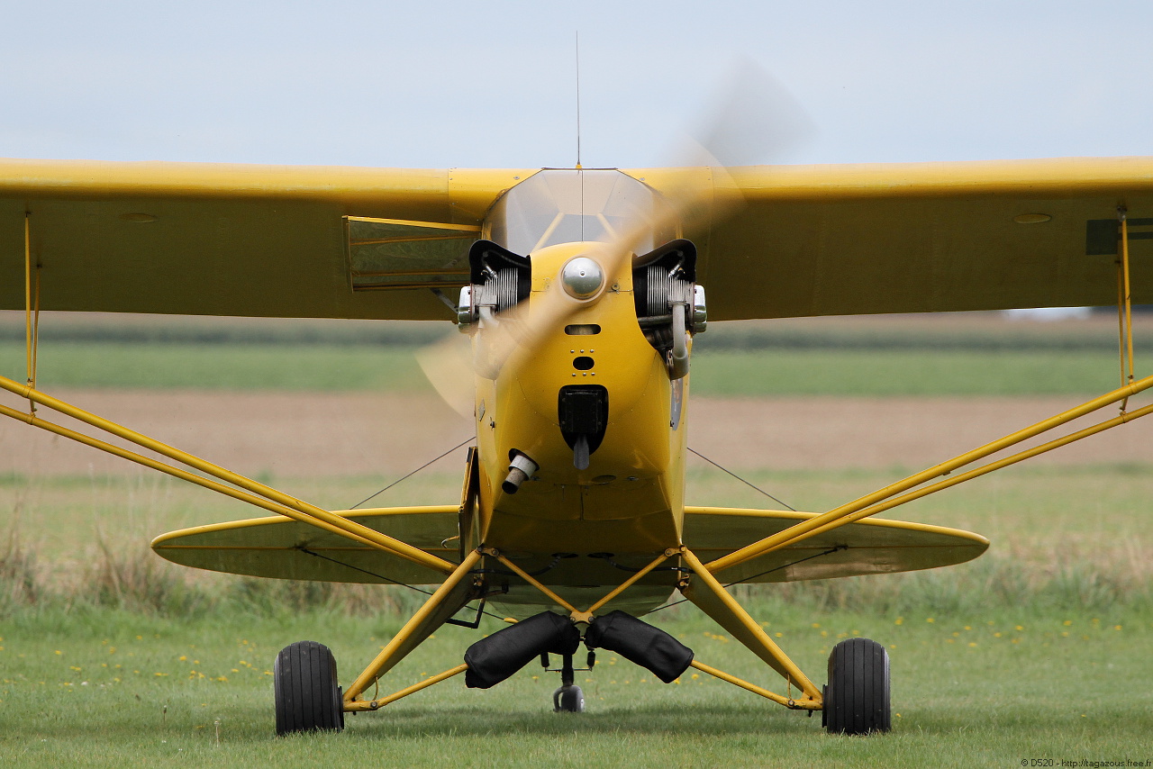 Piper J3 Cub - F-GHLQ