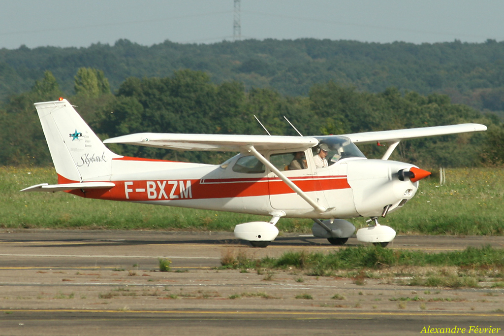 Cessna 172 - F-BXZM