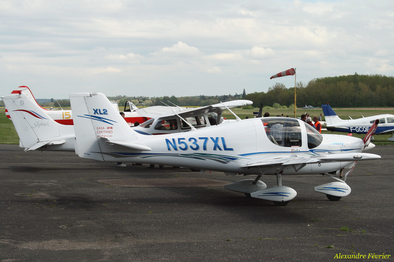 Liberty Aerospace XL2 - N537XL