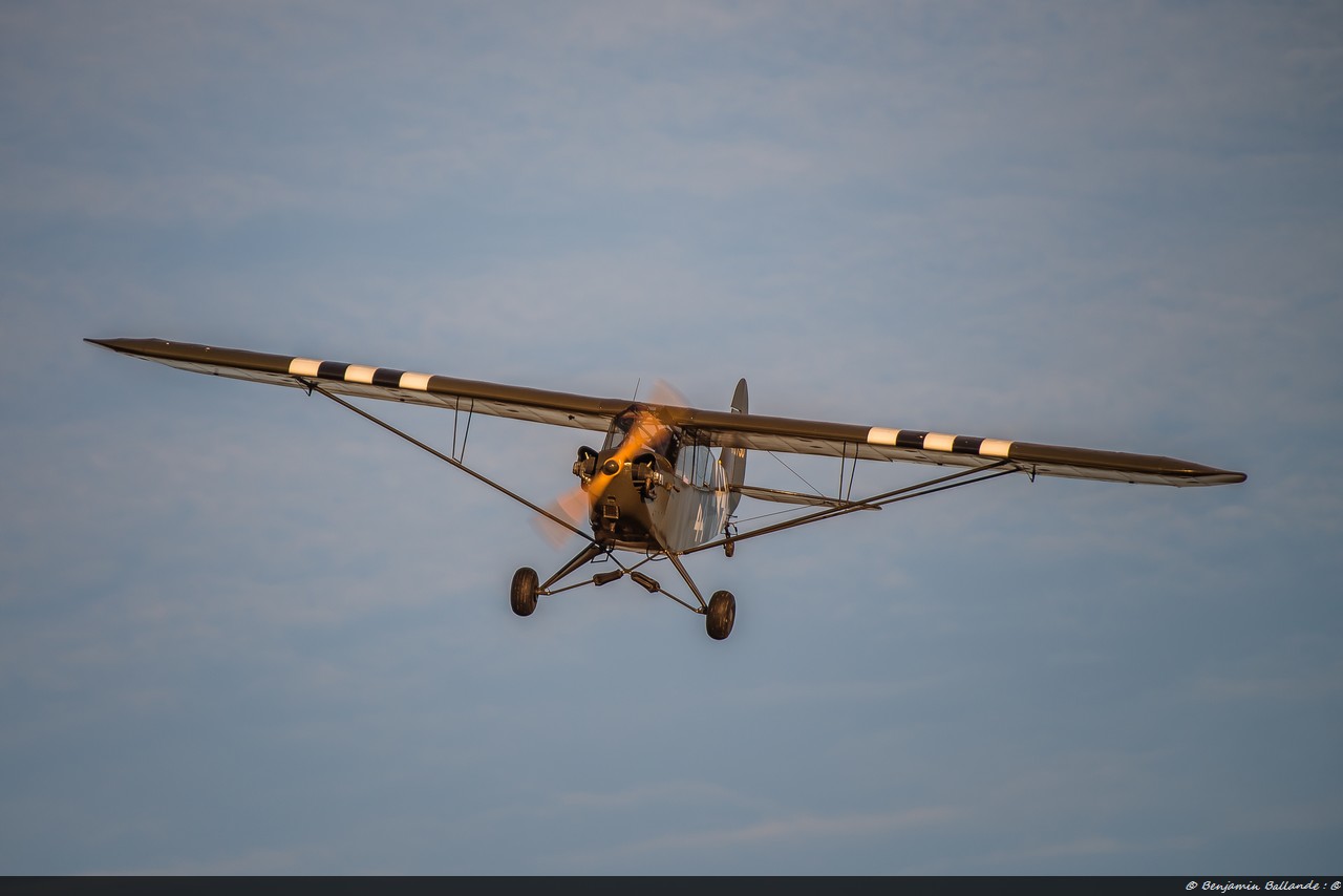 Piper J3 Cub - G-BJAY