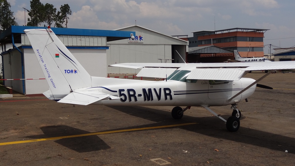 Cessna 152 - 5R-MVR