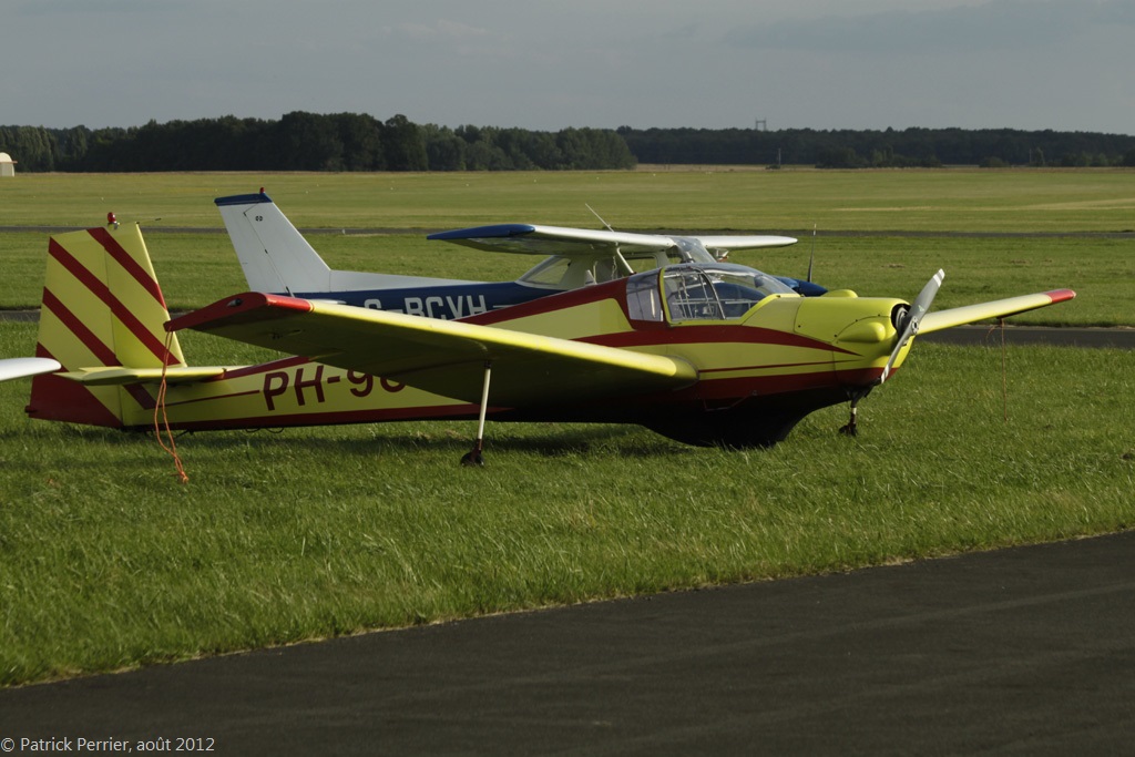 Scheibe SF 25 D Falke - PH-985