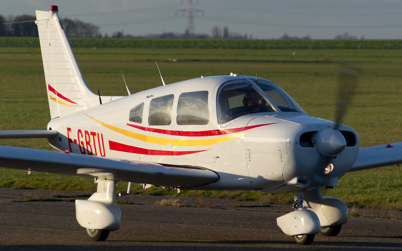 Piper PA-28-161 Warrior - F-GBTU