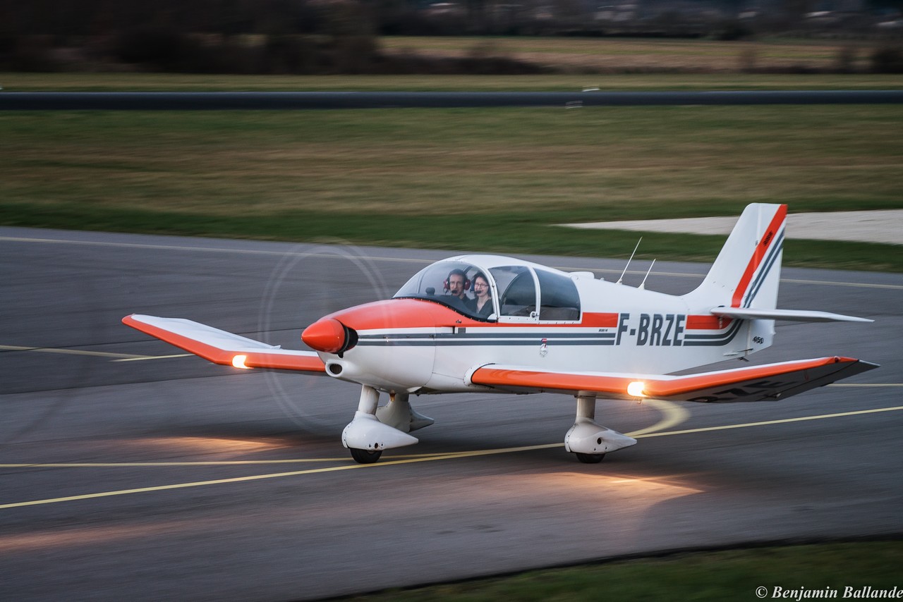 Robin DR 300-140 - F-BRZE