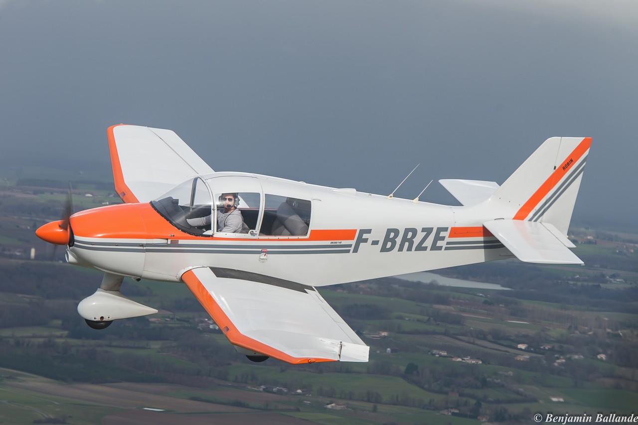 Robin DR 300-140 - F-BRZE