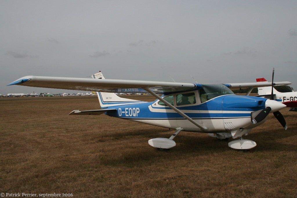 Cessna 182 - D-EOQP