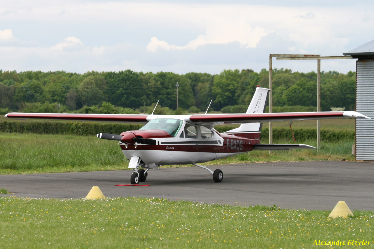 Cessna 177 RG - F-BXQG