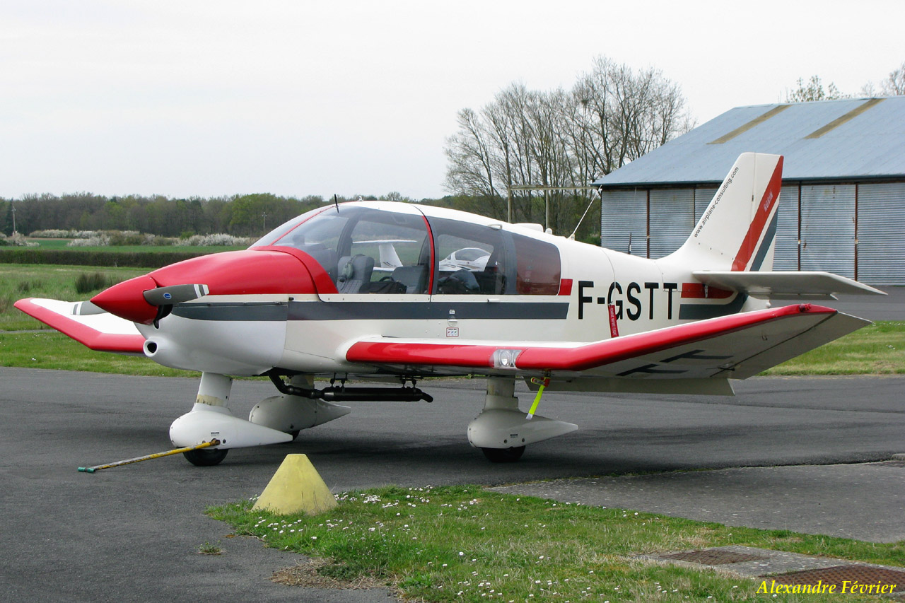 Robin DR 400-120 - F-GSTT