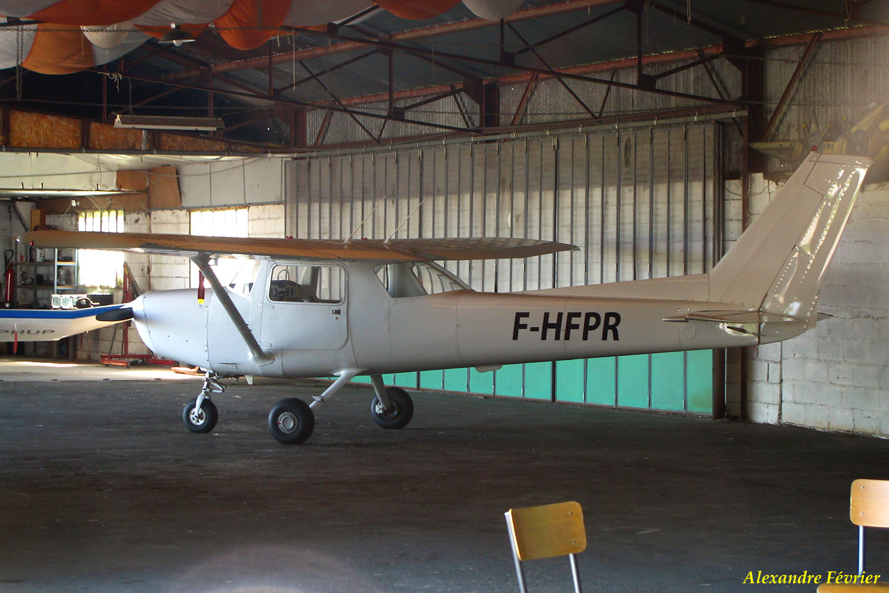 Cessna 152 - F-HFPR
