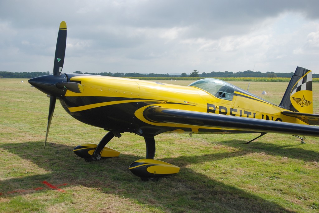 Extra 330 - F-HMKF