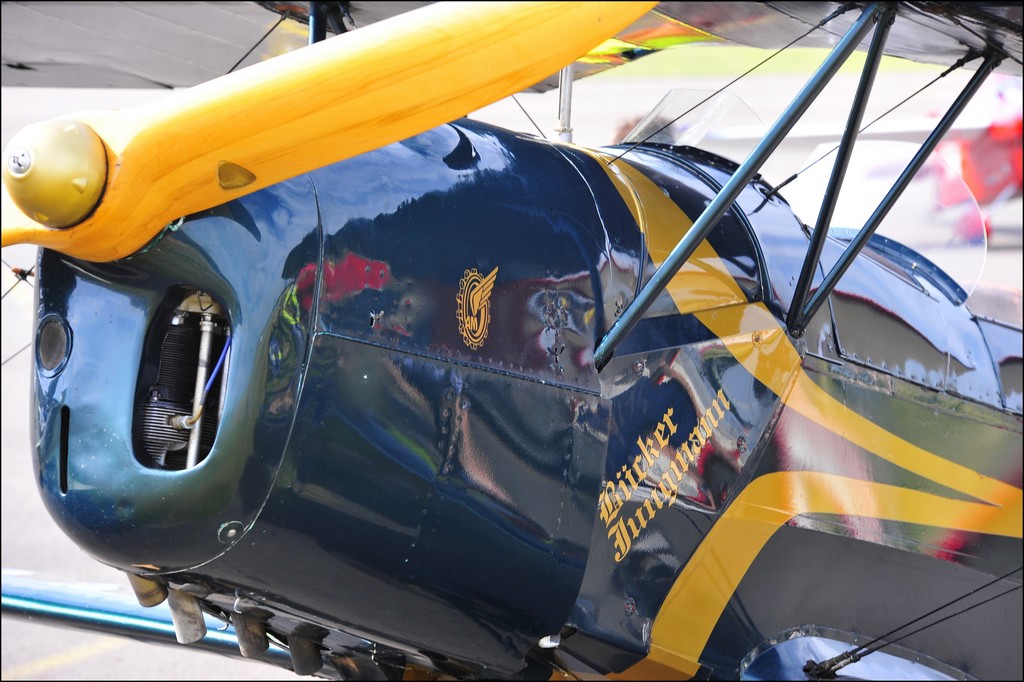 Casa 1131 E Jungmann - F-AZVS