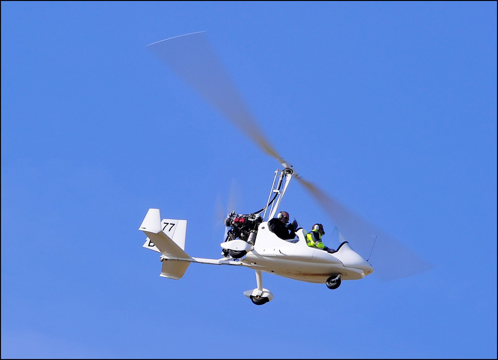 Magni Gyro M-22 Voyager - 77 BJX