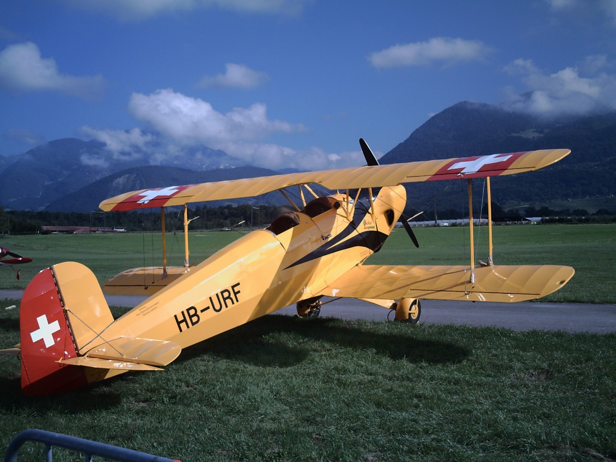 Bcker 131 Jungmann - HB-URF