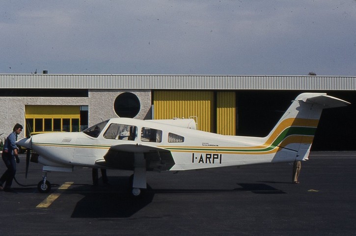 Piper PA-28 RT-201 T Arrow - I-ARPI