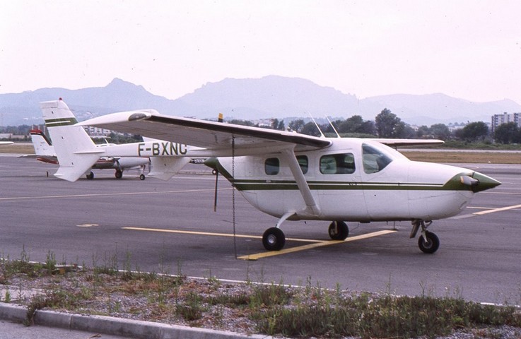 Cessna 337 - F-BXNC