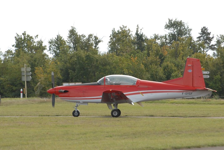 Pilatus PC7 - F-GYSF