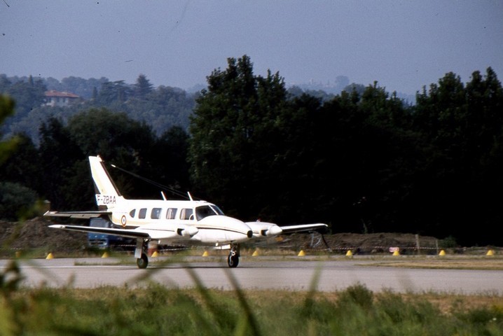 Piper PA-31-310 Navajo - F-ZBAA