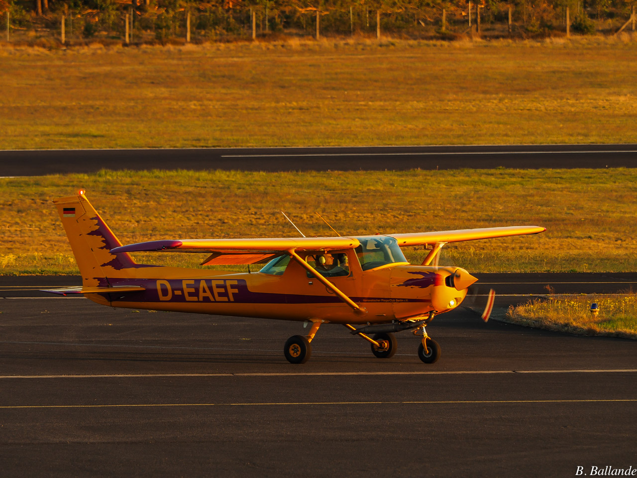Cessna 152 - D-EAEF