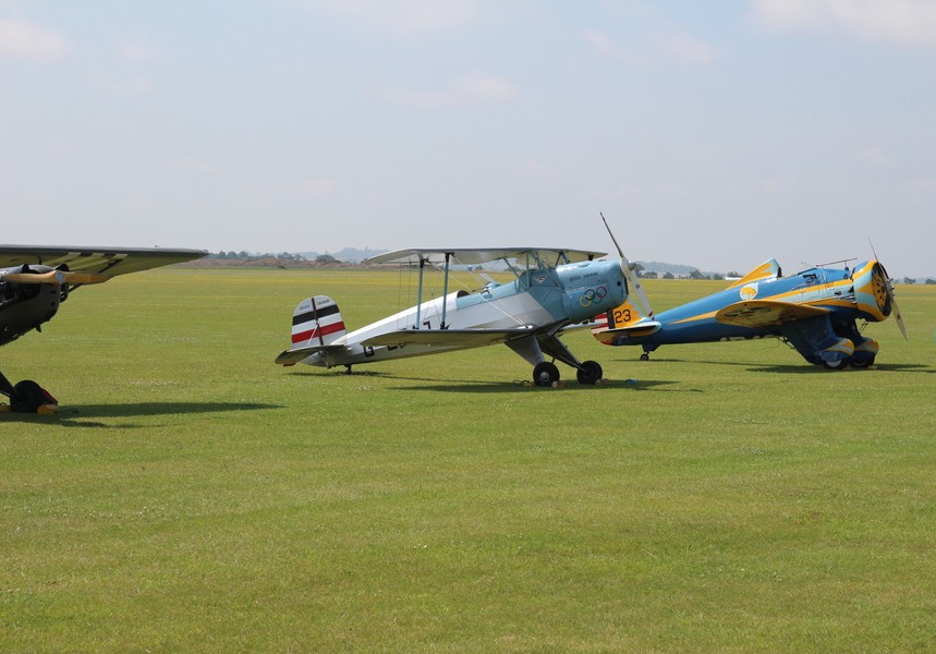 Casa 1131 E Jungmann - G-BSAJ