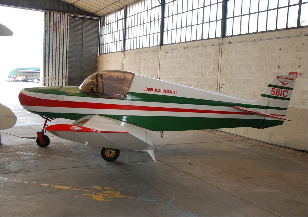 Jodel D 21 - 58 IC