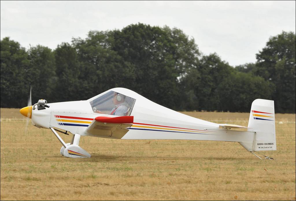 Colomban MC-30 Luciole - F-JUDR/86 MR