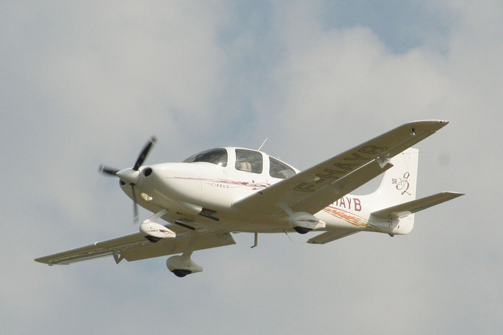 Cirrus SR20 - F-HAYB