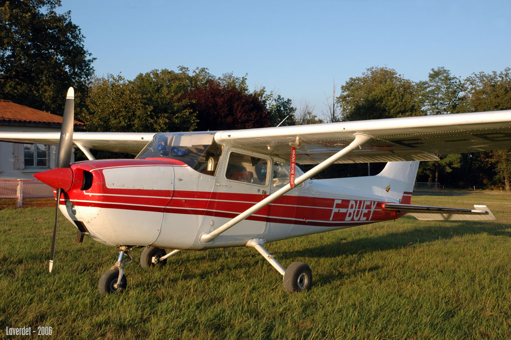 Cessna 172 - F-BUEY