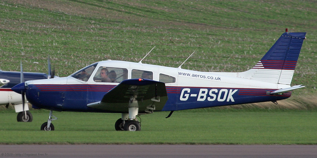 Piper PA-28-161 Warrior - G-BSOK