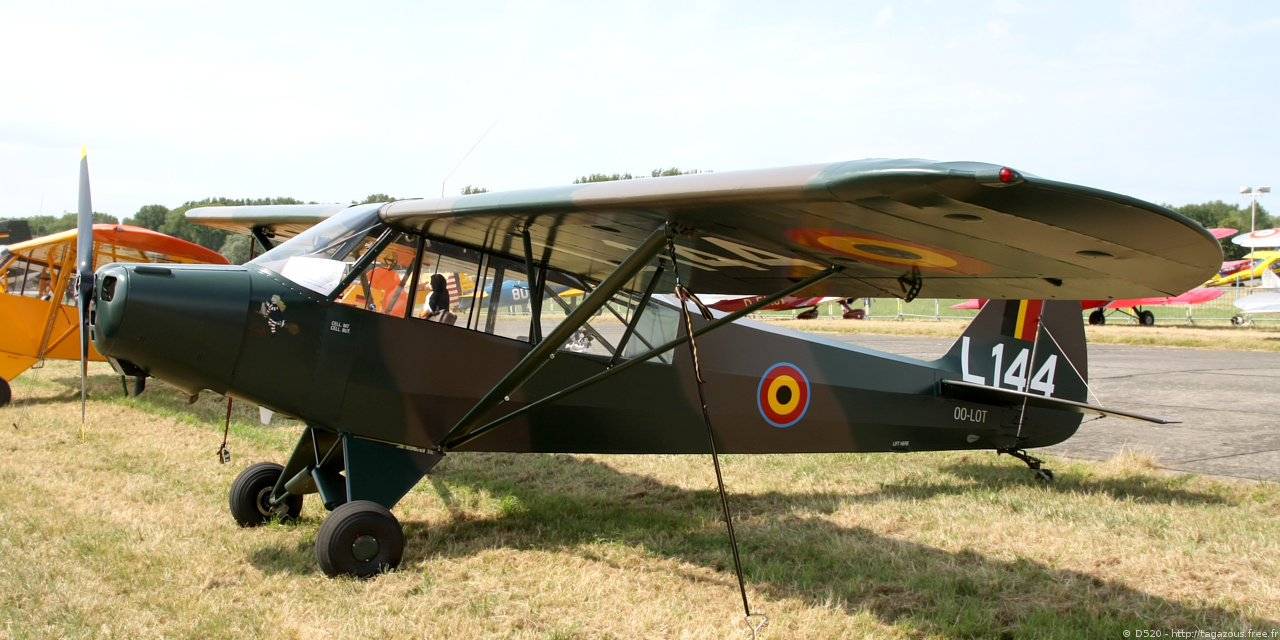Piper PA-18 Super Cub - OO-LOT