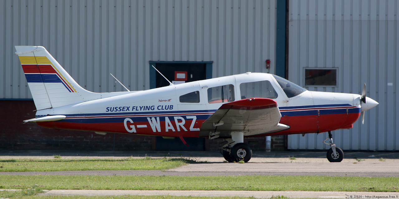 Piper PA-28-160 Cherokee - G-WARZ