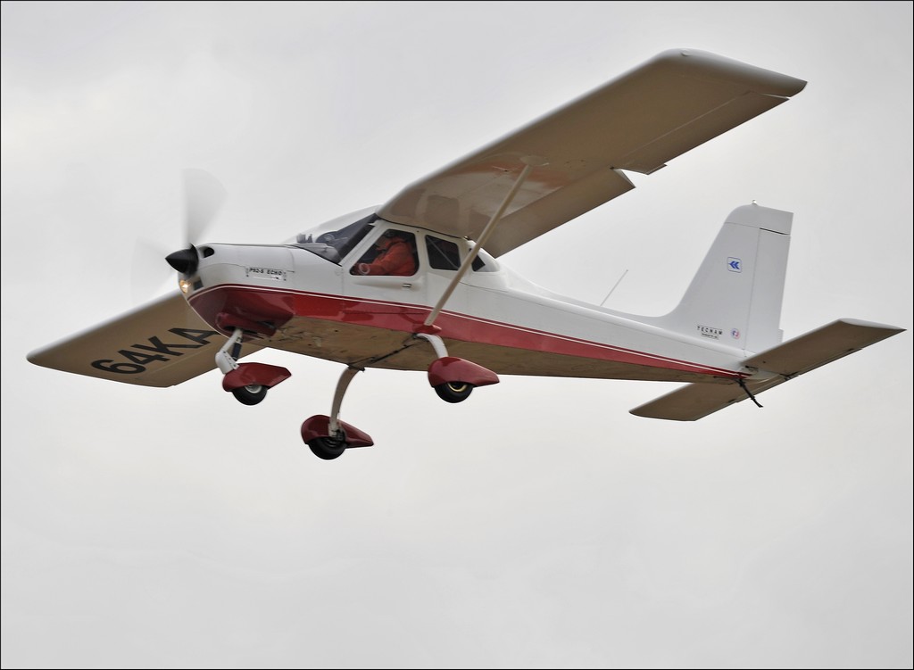 Tecnam P92-S Echo - 64 KA