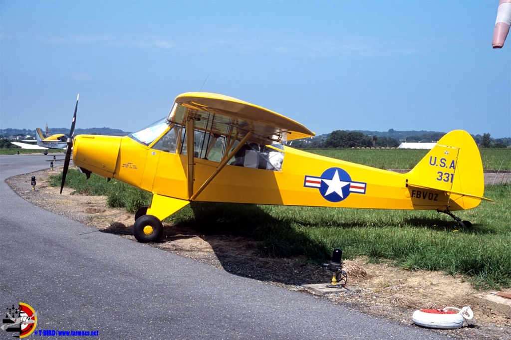 Piper PA-18 Super Cub - F-BVOZ