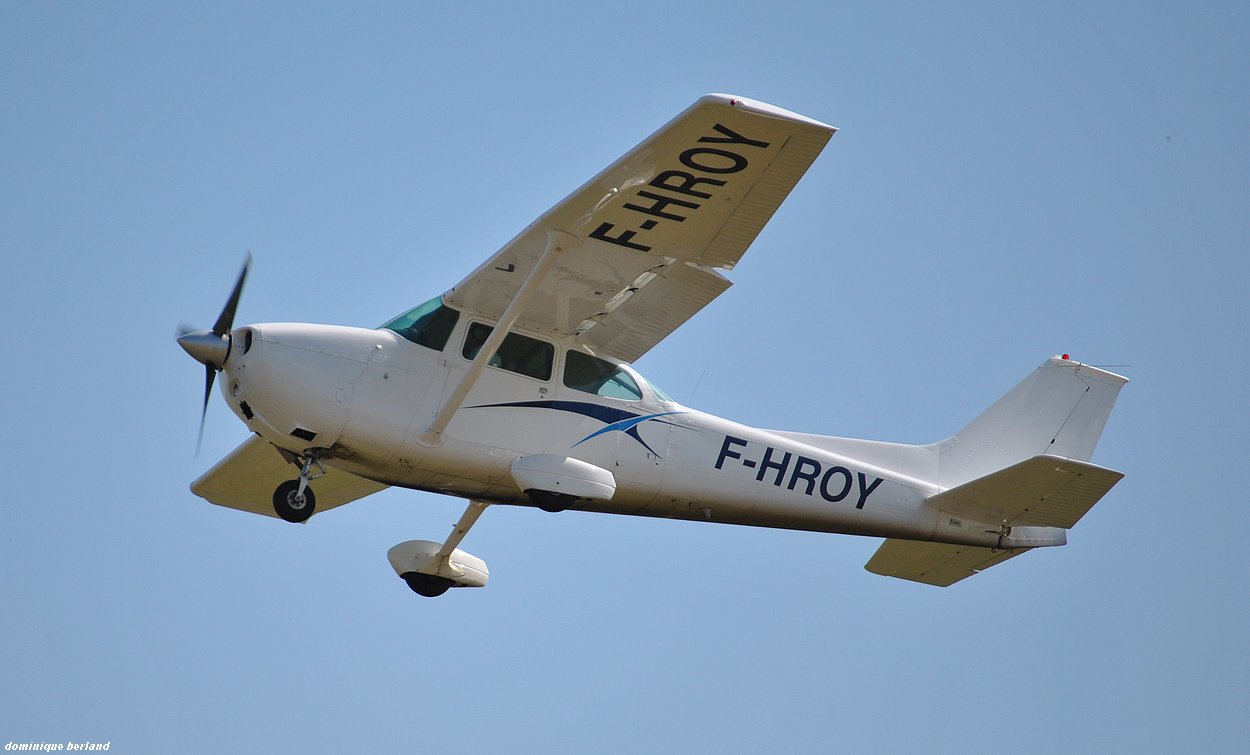 Cessna 172 - F-HROY