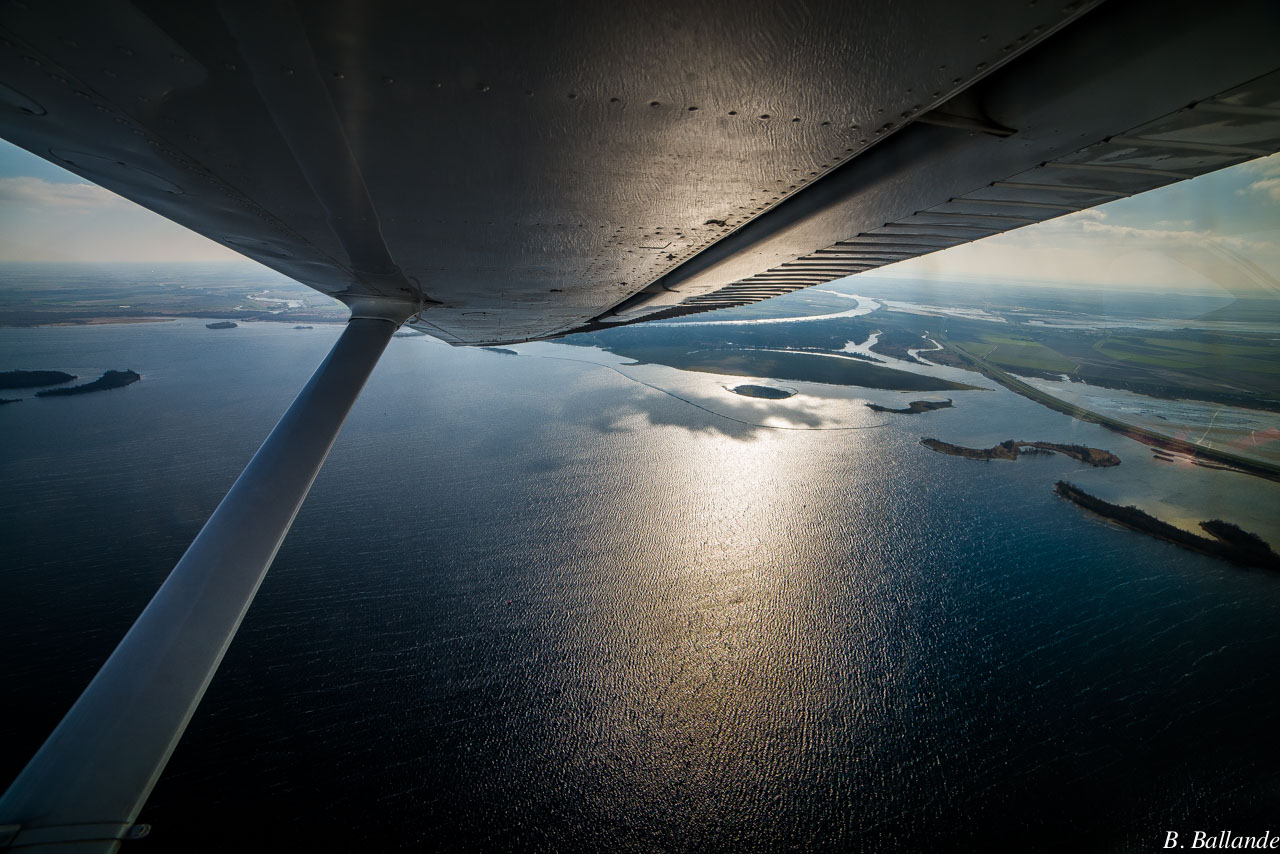 Cessna 206 - N989DE